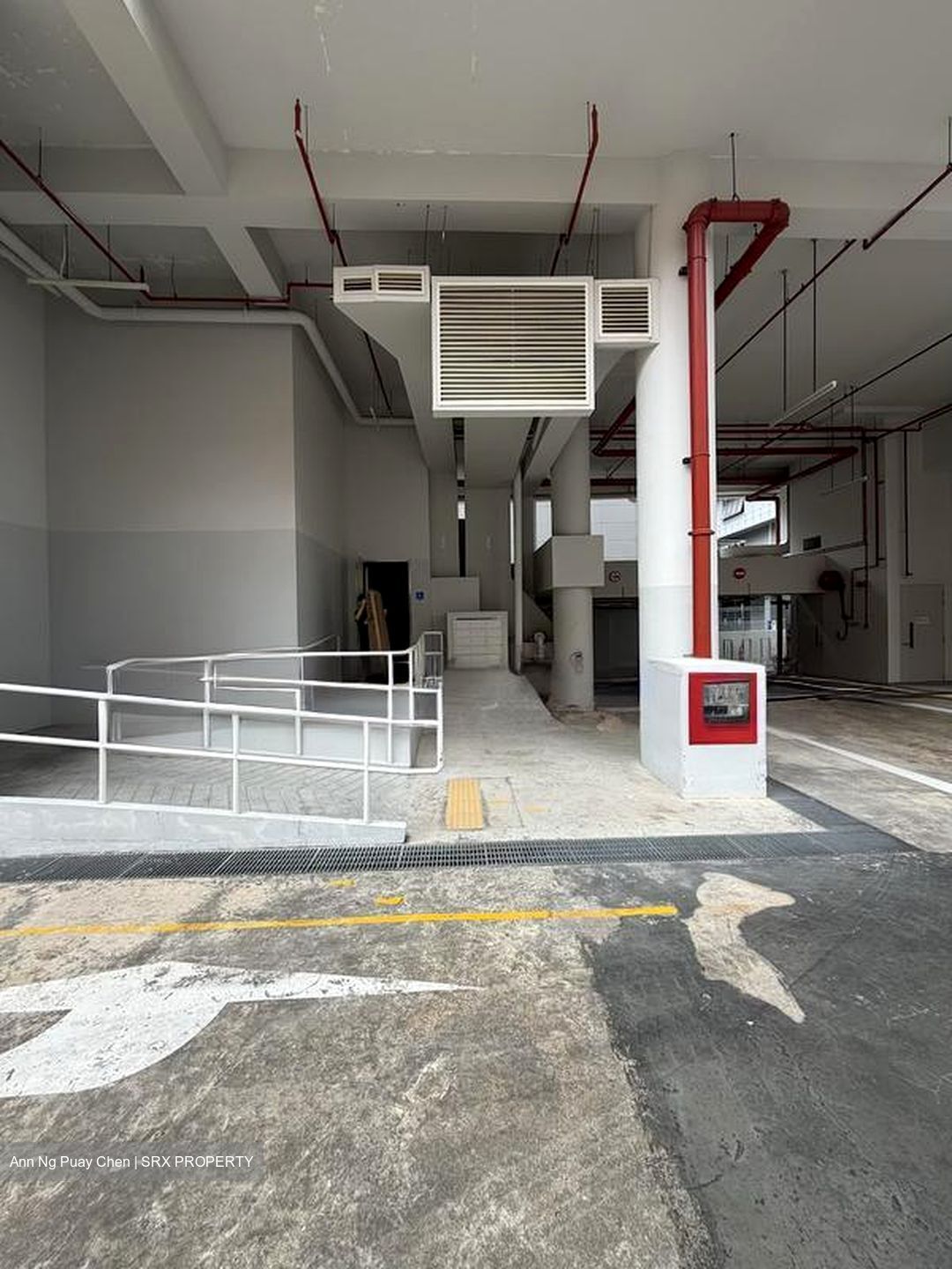 Alexandra Road (D3), Factory #526298151